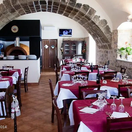 Agriturismo Valle Dell'etna Country house *